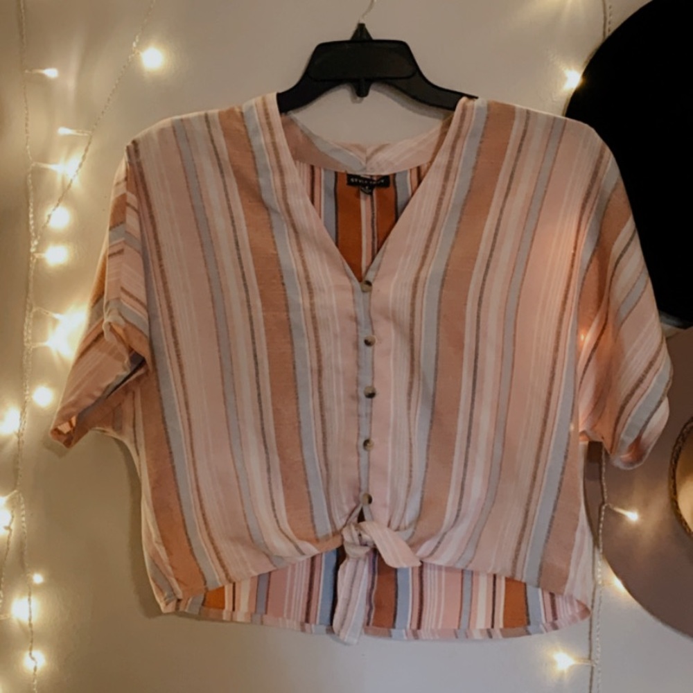 Women’s size small blouse